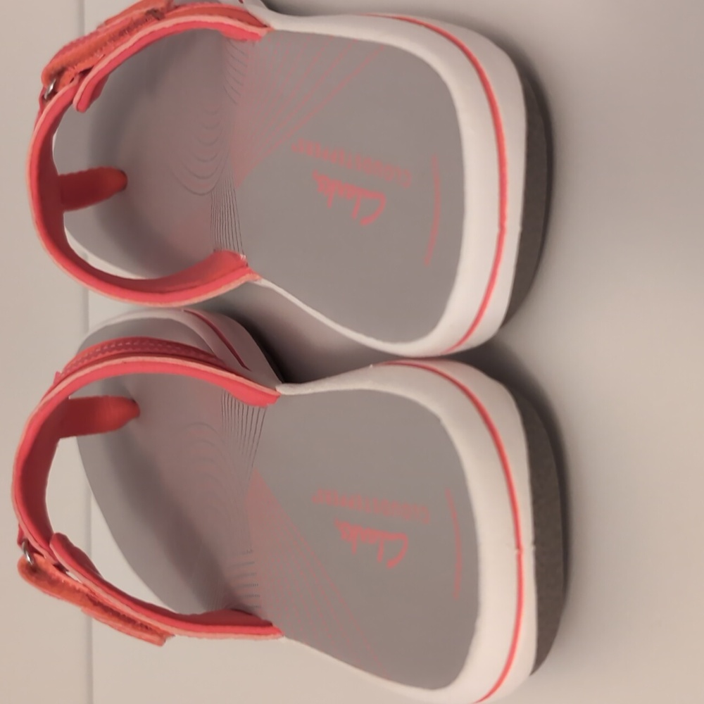 Clarks Cloudsteppers Breeze Sea Bright Coral Thong Sandals. Size 8. NEW - Picture 8 of 14